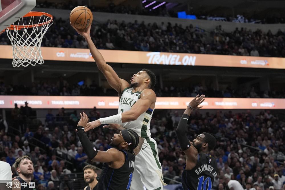 她在九寨沟 她在九寨沟